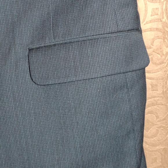 Elegant Men's Dark Blazer - Picture 12 of 16